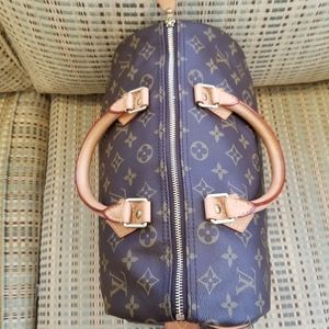 Louis Vuitton Vintage Monogram Canvas Speedy 30 Satchel